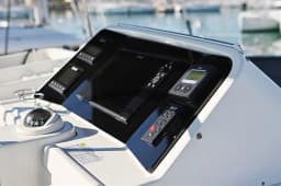 Lagoon 450 in Sukošan / D-Marin Dalmacija Marina thumbnail 5