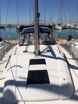 Oceanis 38 in Salerno / Marina d'Arechi thumbnail 3