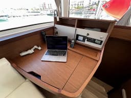 Lagoon 42 in Ibiza / Marina Port Ibiza thumbnail 18
