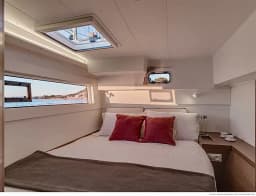 Lagoon 40 in La Spezia / Porto Mirabello thumbnail 8