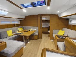 Sun Odyssey 519 in Castellammare di Stabia / Marina di Stabia thumbnail 2