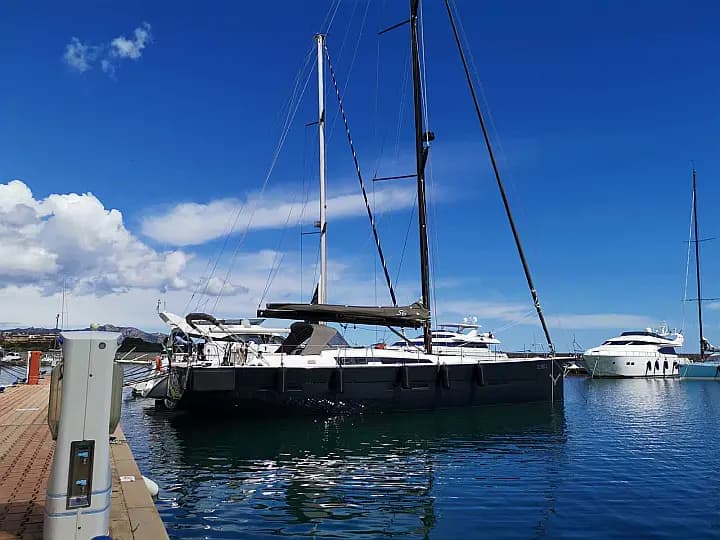 Dufour 56 Exclusive in Sardinia / Portisco / Marina di Portisco - Photo 5