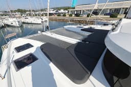 Lagoon 38 in Sukošan / D-Marin Dalmacija Marina thumbnail 20