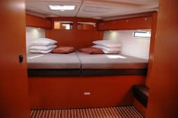 Bavaria Cruiser 51 in Sardinia / Portisco / Marina di Portisco thumbnail 11