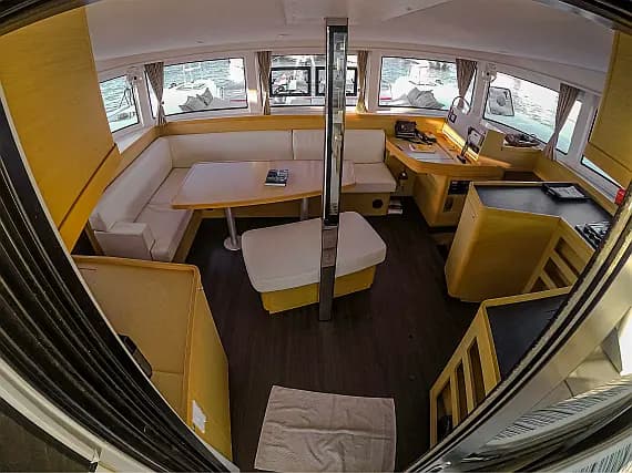 Lagoon 42 in Lavrion / Olympic Marina - Photo 2