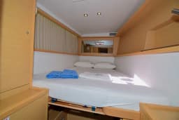 Lagoon 450 in Marmaris Yacht Marina thumbnail 75