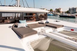 Lagoon 46 in Santorini / Vlichada port thumbnail 33
