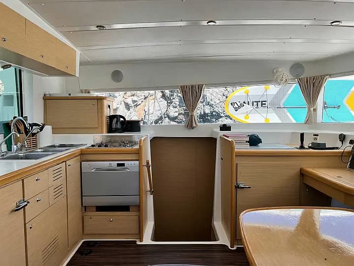 Lagoon 420 in Bodrum / Gumbet Limani - Photo 5