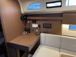 Oceanis 40.1 in Rhodes New Marina thumbnail 11