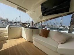 Bayliner 652 in Sicily / Palermo / Marina Arenella thumbnail 10