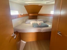 Sun Odyssey 409 in Tortola / Road Town / Fort Burt Marina thumbnail 6