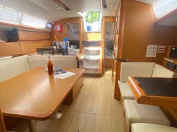 Sun Odyssey 409 in Tortola / Road Town / Fort Burt Marina thumbnail 9