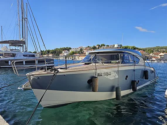 Brioni 44 in Split / ACI Marina Split - image 1