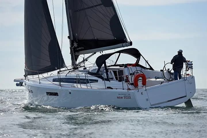 Sun Odyssey 380 in Marmaris / Albatros Marina - Photo 5