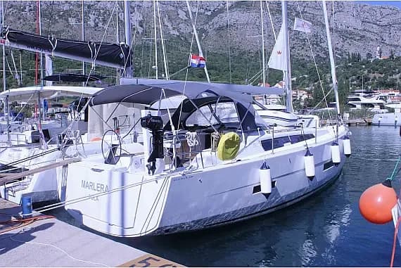 Dufour 430 in Dubrovnik / ACI Marina Dubrovnik - image 1
