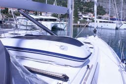 Dufour 430 in Dubrovnik / ACI Marina Dubrovnik thumbnail 11