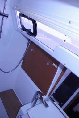 Dufour 430 in Dubrovnik / ACI Marina Dubrovnik thumbnail 21