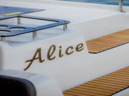 Lagoon 46 in Athens / Alimos Marina thumbnail 10