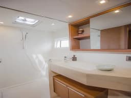 Lagoon 46 in Athens / Alimos Marina thumbnail 120