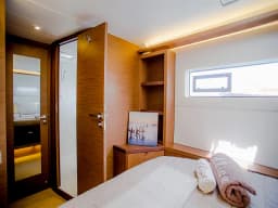 Lagoon 46 in Athens / Alimos Marina thumbnail 124