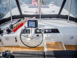 Lagoon 46 in Athens / Alimos Marina thumbnail 131