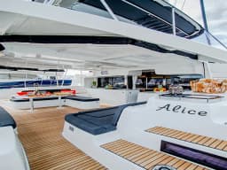 Lagoon 46 in Athens / Alimos Marina thumbnail 20