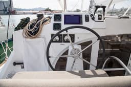 Lagoon 380 in Volos / Port of Volos thumbnail 12