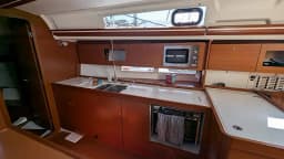 Dufour 375 Grand Large in Saint-Quay-Portrieux / Port d'Armor thumbnail 11