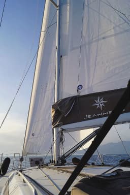 Sun Odyssey 410 in Volos / Port of Volos thumbnail 12