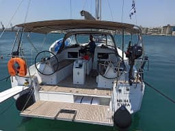 Sun Odyssey 410 in Volos / Port of Volos thumbnail 6