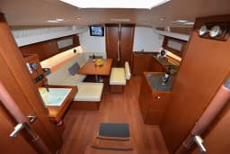 Oceanis 48 in Lavrion Main Port thumbnail 10