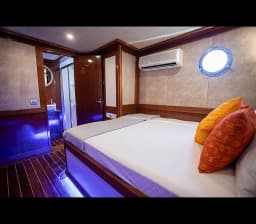 Gulet in Marmaris Yat Limani thumbnail 18
