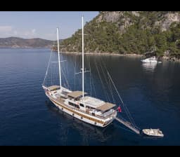 Gulet in Marmaris Yat Limani thumbnail 22
