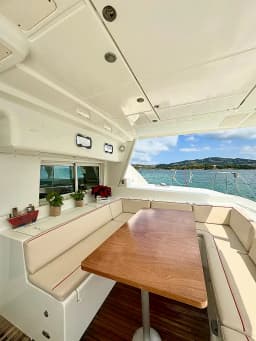 Lagoon 440 in Sardinia / Olbia / Marina Golfo Cugnana thumbnail 9
