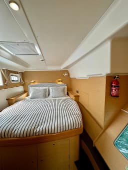 Lagoon 440 in Sardinia / Olbia / Marina Golfo Cugnana thumbnail 7