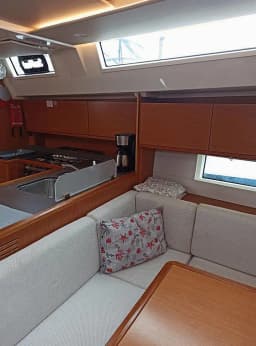 Bavaria C45 in Lefkada / Port of Lefkas thumbnail 10