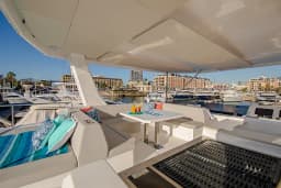 Leopard 53 PC in Tortola / Road Town / Wickhams Cay II Marina thumbnail 12