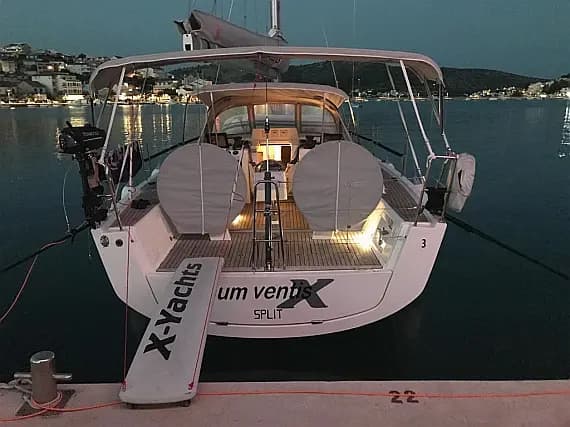 X 4-3 in Rogoznica / Marina Frapa - Photo 1