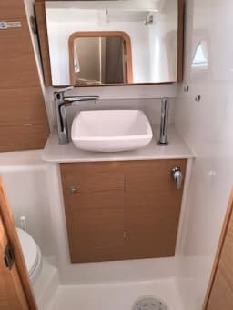 Dufour 390 Grand Large in Athens / Alimos Marina thumbnail 12