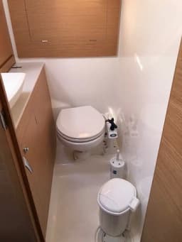 Dufour 390 Grand Large in Athens / Alimos Marina thumbnail 3