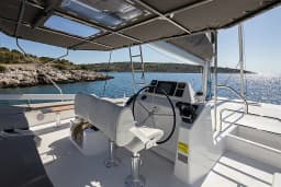 Dufour Catamaran 48 in Primošten / Marina Kremik thumbnail 11