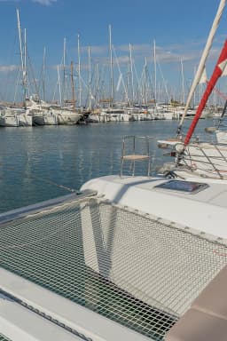 Lagoon 42 in Paros / Piso Livadi Port thumbnail 18