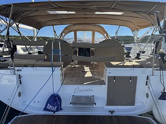 Bavaria 46 Cruiser in Sardinia / Golfo Aranci / Marina dell'Isola - Photo 1