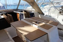 Dufour 412 Grand large in Lefkada / Port of Lefkas thumbnail 4