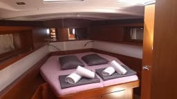 Oceanis 45 in Herceg Novi / Lazure Meljine Marina thumbnail 10