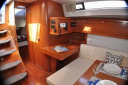 Oceanis 48 in Krk / Punat / Marina Punat thumbnail 10