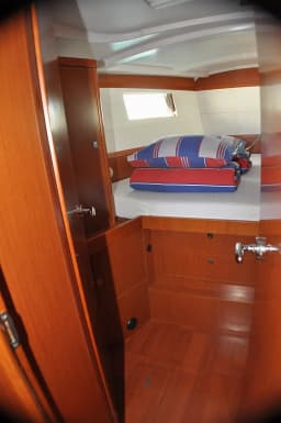 Oceanis 48 in Krk / Punat / Marina Punat thumbnail 3