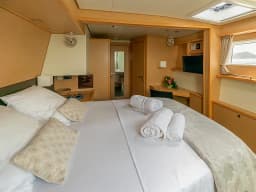 Lagoon 560 in Corsica / Ajaccio / Port Charles Ornano thumbnail 4