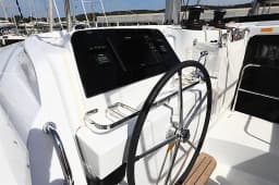 Lagoon 42 in Sukošan / D-Marin Dalmacija Marina thumbnail 34