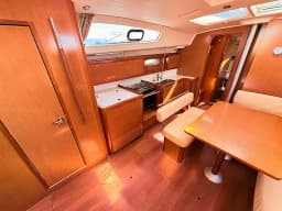 Oceanis 43 in Sukošan / D-Marin Dalmacija Marina thumbnail 16